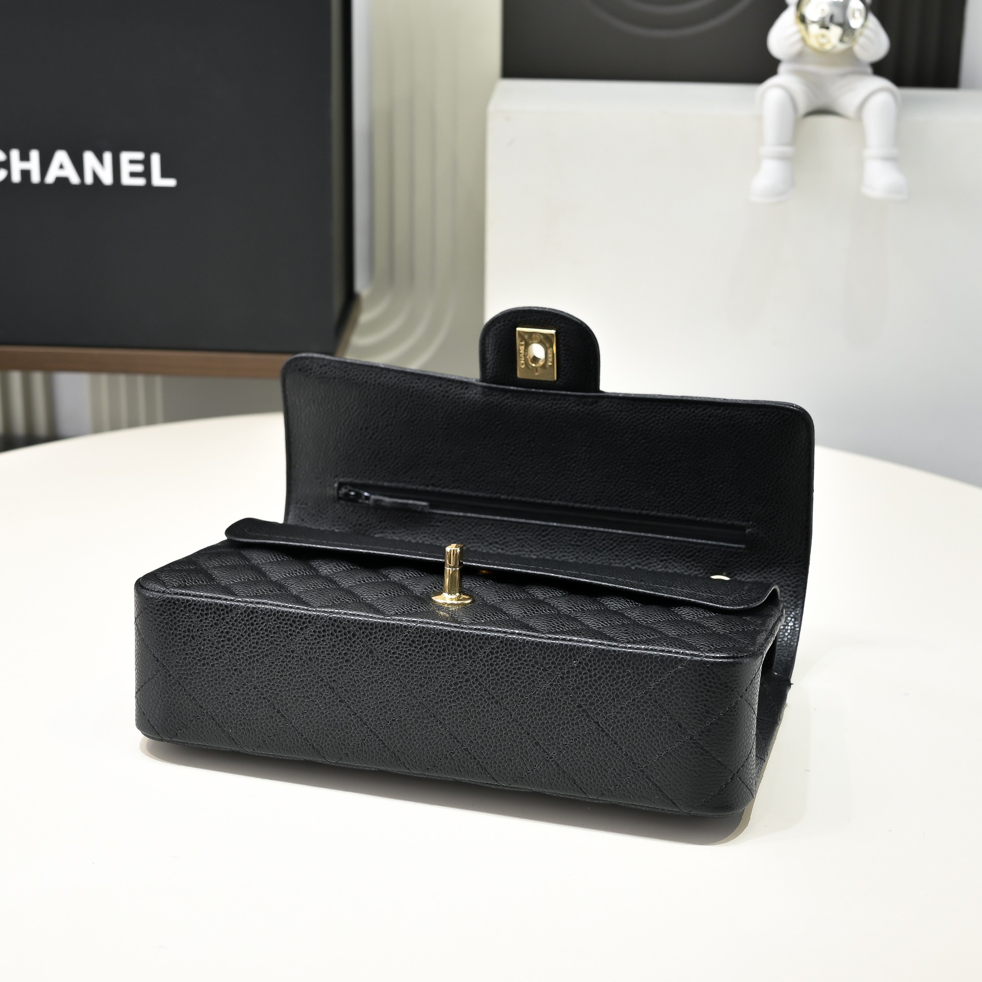CHANEL Bag Classic Flap CF 25 Graininess Cowhide black - Image 3