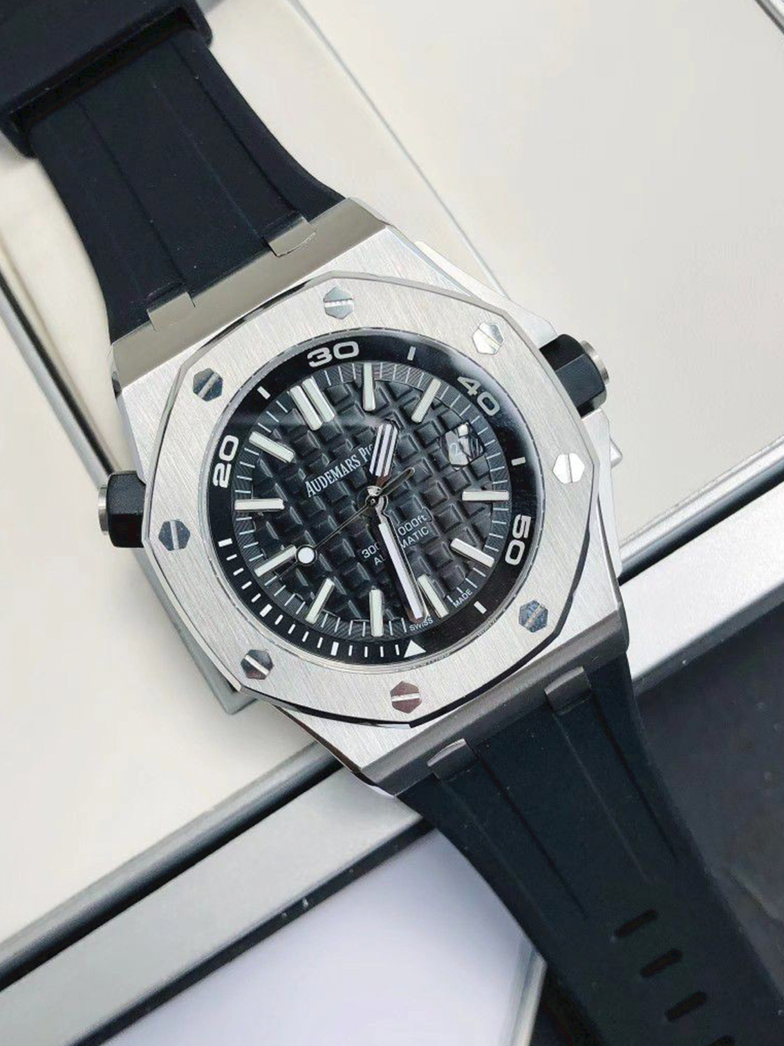 Audemars Piguet Royal Oak Offshore Automatic Mechanical Movement 300m Water Resistance Men's Watch Swiss Watch 42mm Black Dial - Image 2