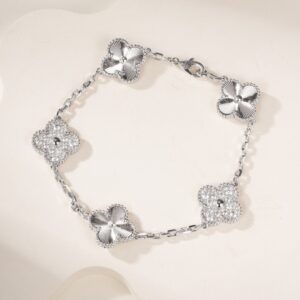 Van Cleef & Arpels Alhambra 5-piece 18k gold bracelet for women with silver laser diamonds