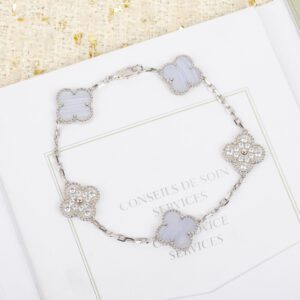 Van Cleef & Arpels Vintage Alhambra Five-Piece Four-Leaf Clover Chalcedony Bracelet for Women