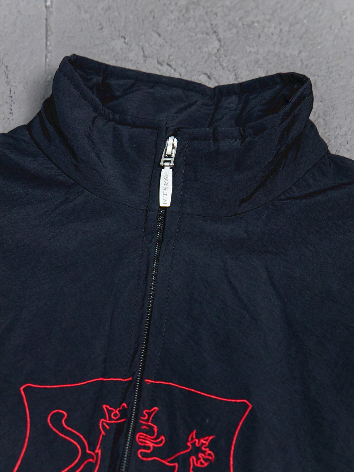 Balenciaga BLCG 25SS 79 Red Stripe Manchester United Embroidered Tracksuit Jacket - Image 5