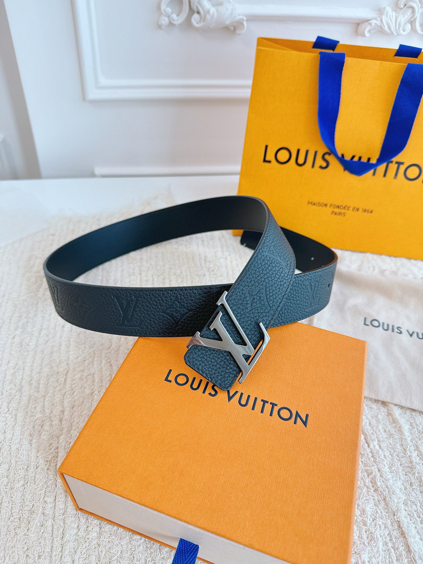 Lv men's business casual belt - Image 2