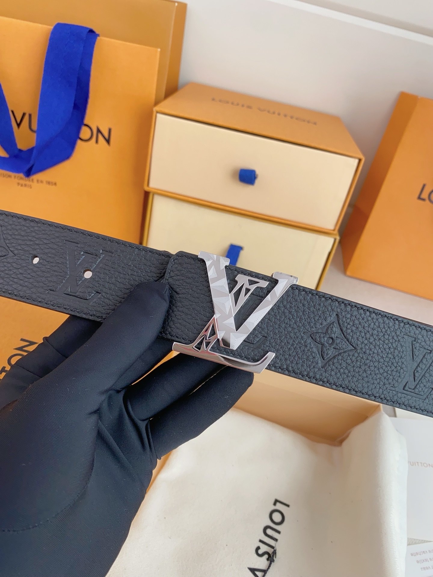 Lv men's business casual belt - Image 4